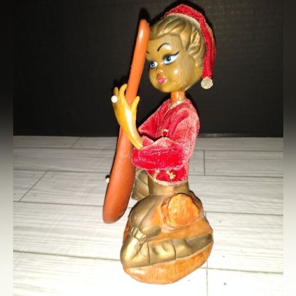 Vintage Dexter's Leewards Elf Pixie Musician Collectible Figurine Red Hong Kong - Picture 7 of 10